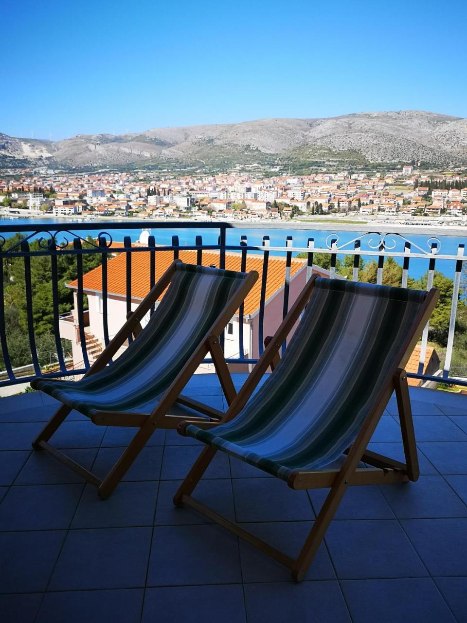 Apartments Ivona 2 Trogir Exterior photo